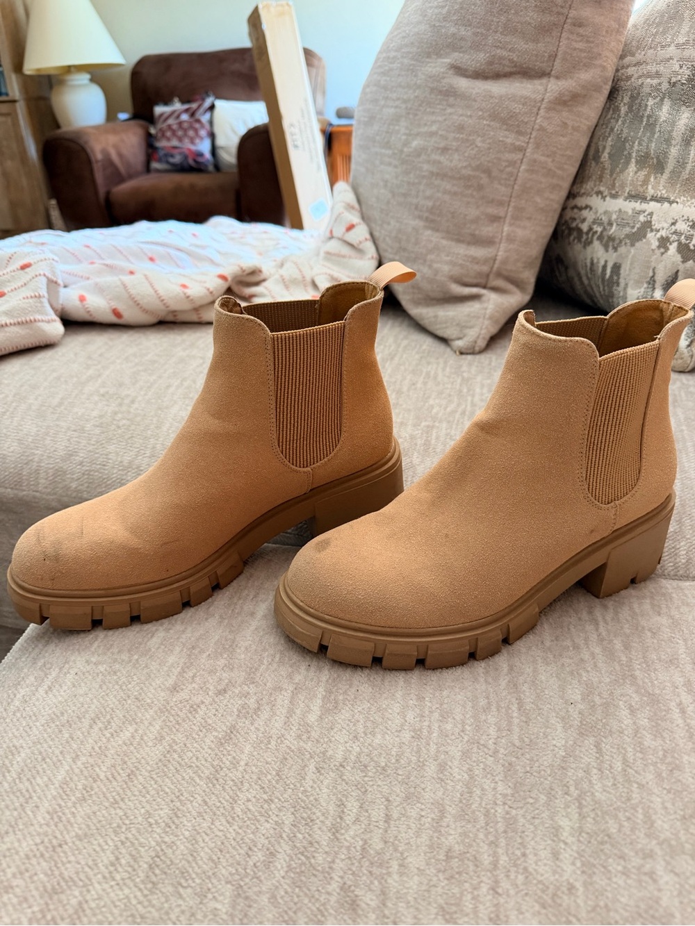 Lug Boot - Tan Suede Ankle Boot
